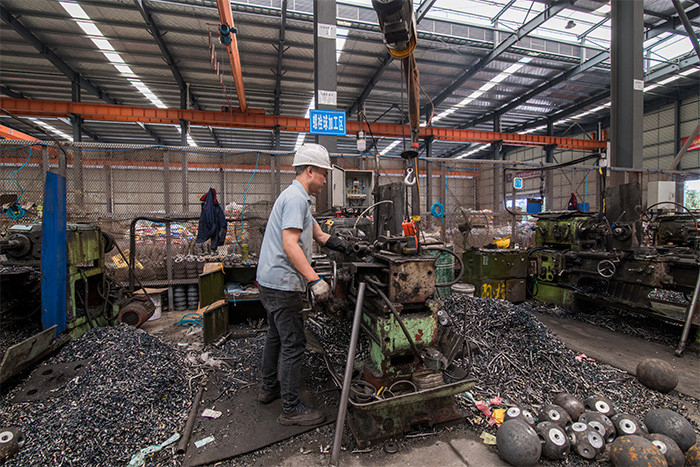 临汾网架配件-螺栓球加工车间